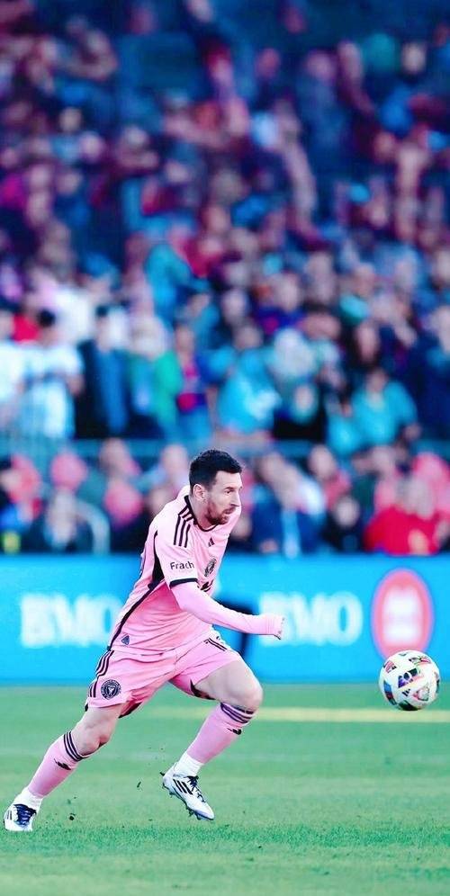 九游会登录-巴黎圣日耳曼教练压力巨大！，萨拉赫遭遇十五持续失利观众掌声雷动的简单介绍