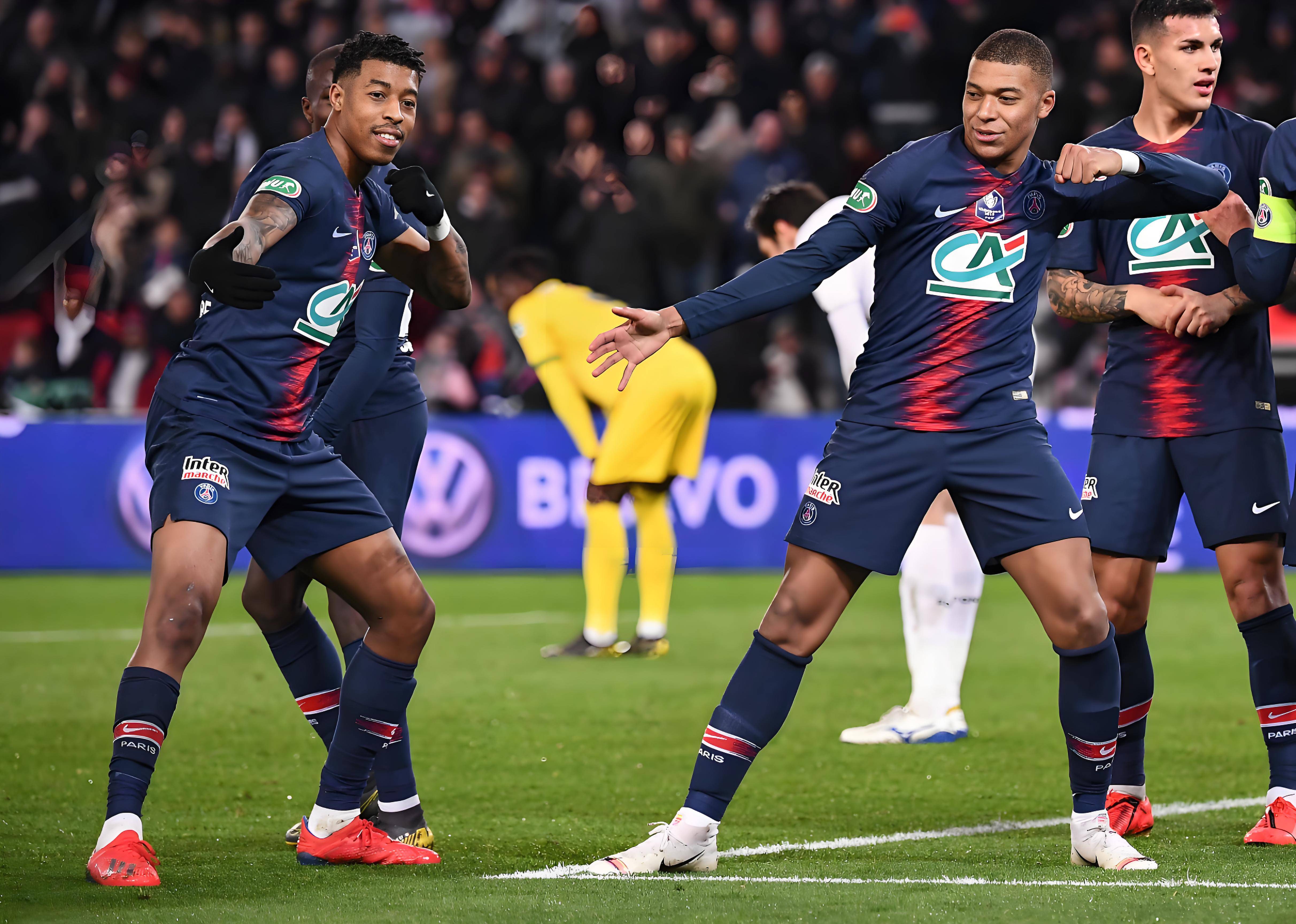 J9官网-包含法国杯赛程吃紧，巴黎圣日耳曼赛前伤情更新，引发热议，赛季目标并未改变的词条